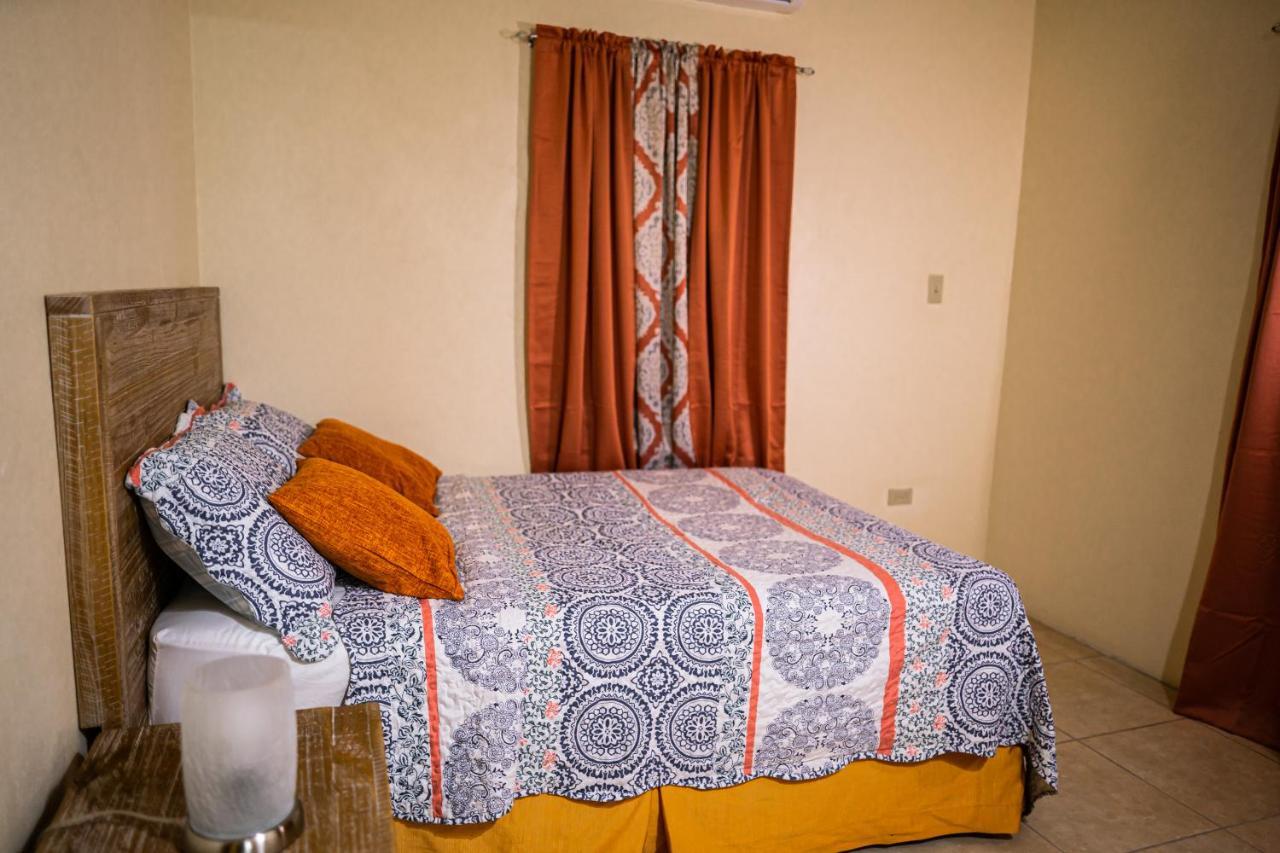 Aparthotel Connie's Comfort 3*