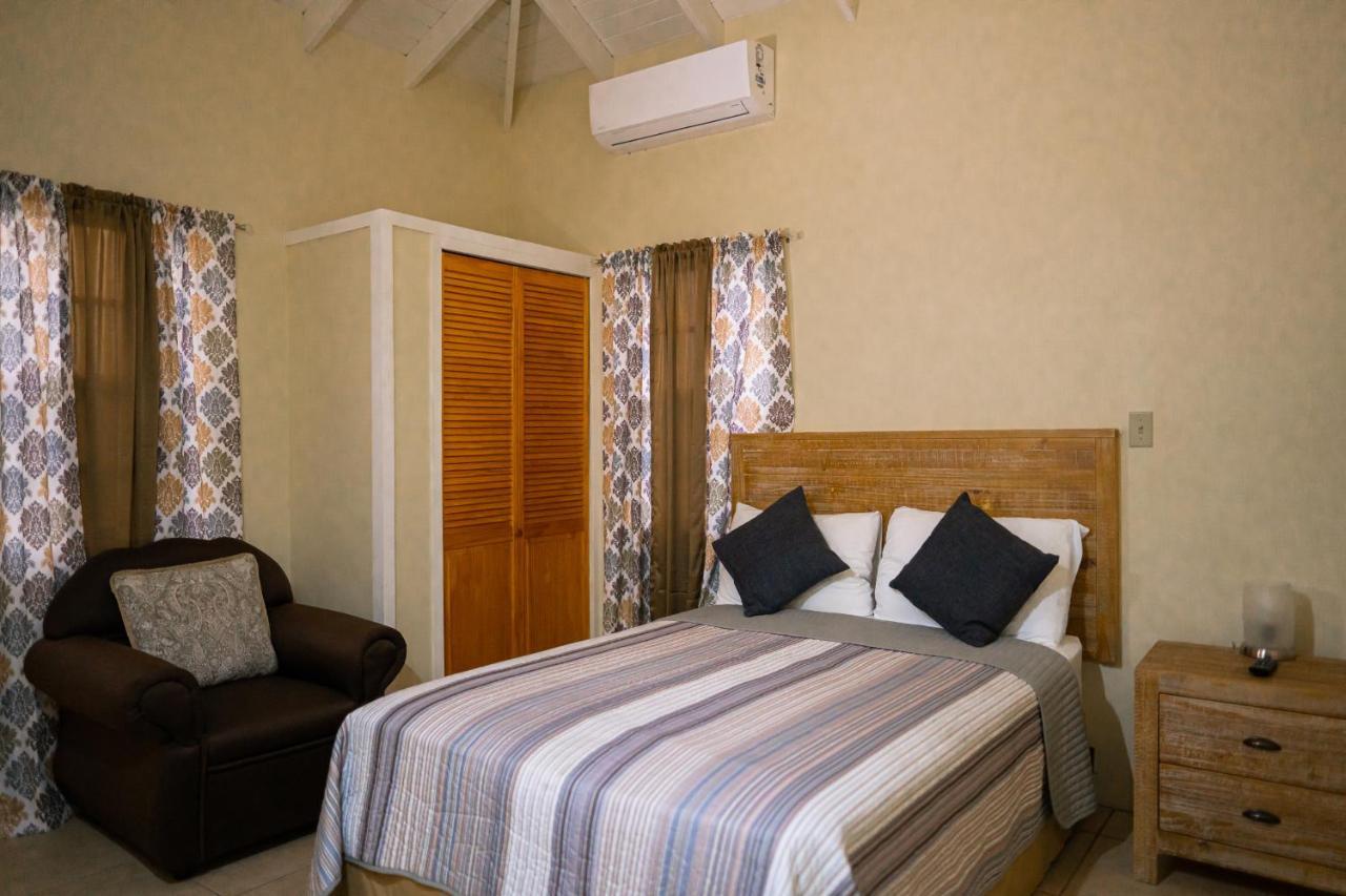Connie's Comfort 3*