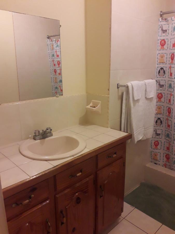 Paradise Place Apartment *