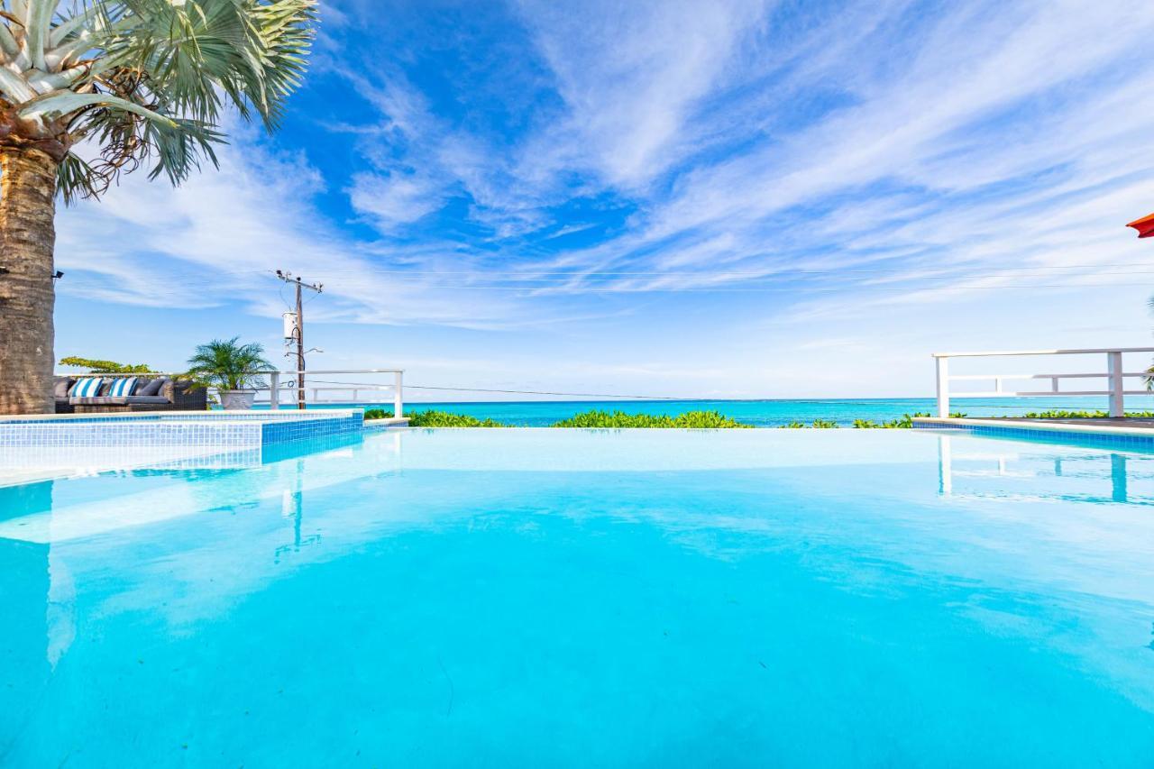 Northwinds - At Orange Hill - Private Pool Pousada *