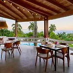 Boutique Hotel Catalina Tropical Lodge