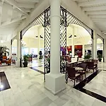 Bahia Principe Luxury Esmeralda All Inclusive - Newly Renovated (Adults Only)