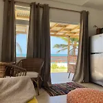 Casita Del Mar Oceanfront Romantic Retreat In Islote