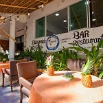 Dios Es Fiel - Ali Hotel