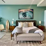 Vida Cayman Luxury Boutique Eco Hotel