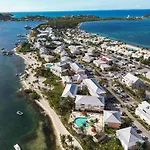 Superb Studio Lagoon View