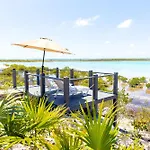 New Tropical Waterfront Cooper Jack Bay Villas