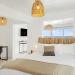 Cocovaa Beach Boutique Hotel