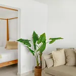Cocovaa Beach Boutique Hotel
