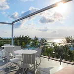 Rum Point Resort 504 Penthouse