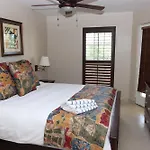 Ocean Reef Yacht Club & Resort