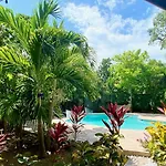 Seaside Family Oasis, King Bed, Private Pool, With Car