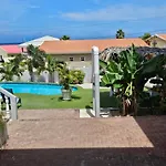 Villa Raven\'S Paradise