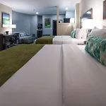 Comfort Inn & Suites Tobago