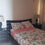 One Bedroom Apartment 1 Minute Walk To West Coast Beach!
