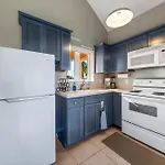 Pieces Of Eight Luxe 6Br