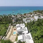 Luxury 2 Bedroom Apt, 1 Min Walk To Punta Popy Beach, Pool, Ac, Fast Wifi, In Las Terrenas
