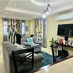 Travelholics Getaways