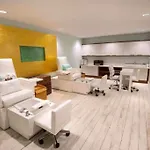 Seven Stars Resort & Spa