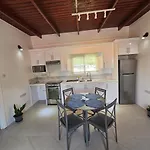 Agape Suites-Room 5-2Nd Floor