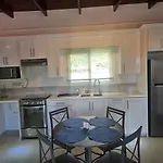 Agape Suites-Room 5-2Nd Floor