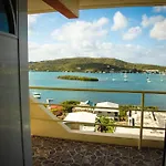 Casa Robinson Guest House