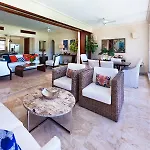 Port Ferdinand Luxury Resort And Residences