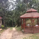 Mahogany Ridge