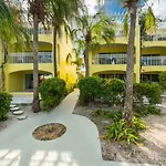 The Inn At Grace Bay