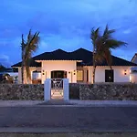 Bonaire Village