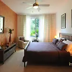 Instyle Residences At Infiniti Blu
