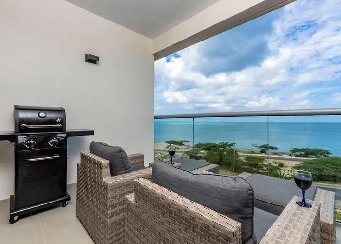 Breath Taking Beach Front Views Condo Eagle Beach