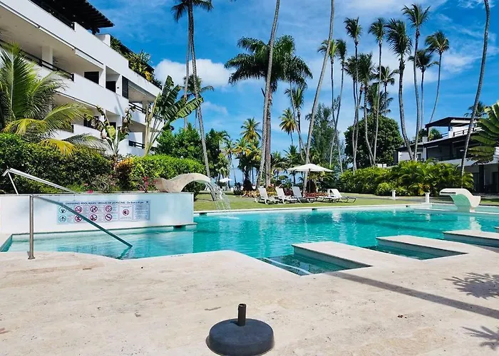 Aligio Beachfront Resort & Spa