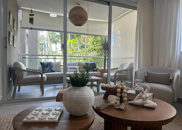 Luxury 2 Bedroom Apt, 1 Min Walk To Punta Popy Beach, Pool, Ac, Fast Wifi, In Las Terrenas