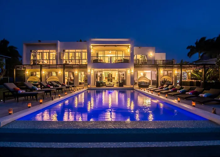 Dreamtime By The Sea Five Bedroom Villa