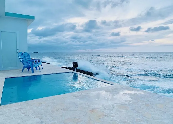 Discovery Inn & Suites At 681 Ocean Drive