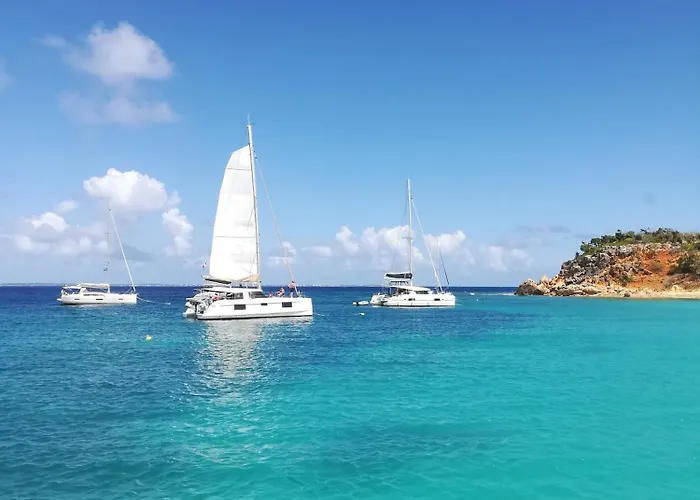 Bleu Marine Beach