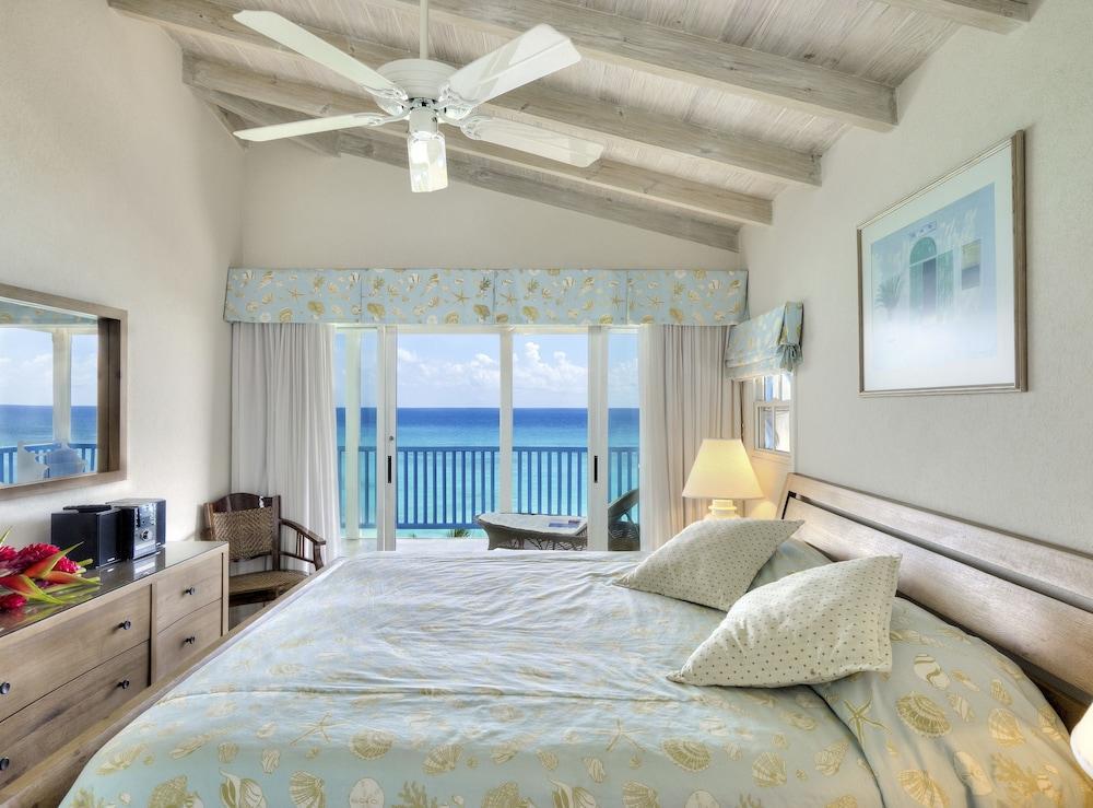 Butterfly Beach Hotel