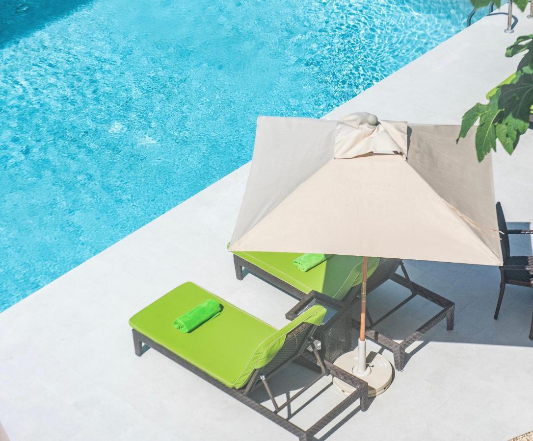 Ports Of Call Resort Grace Bay