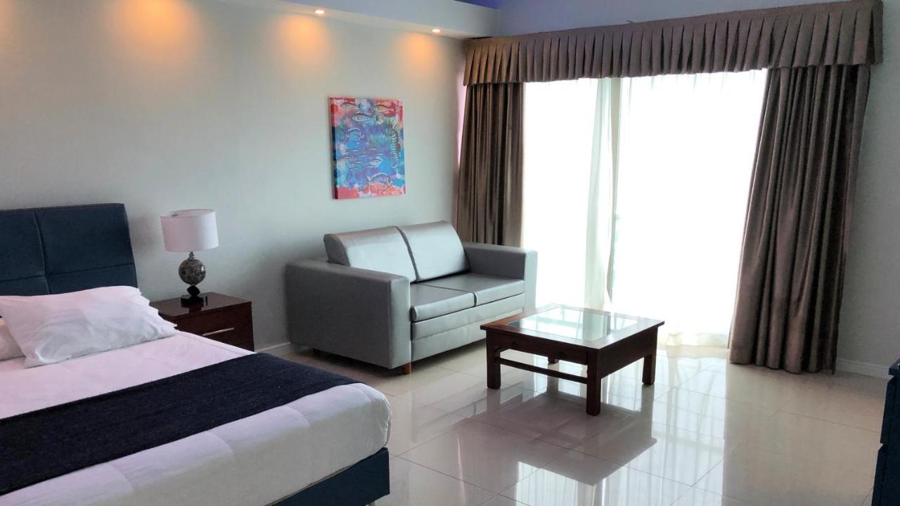 Hotel Quints Travelers