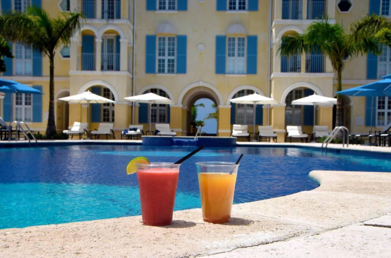 Aparthotel Renaissance Unit 205 Grace Bay
