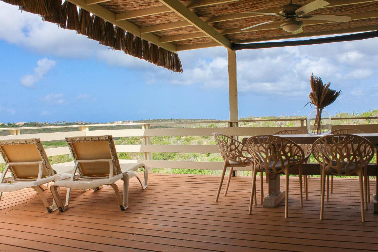 Sweet Curacao View Aparthotel 3*