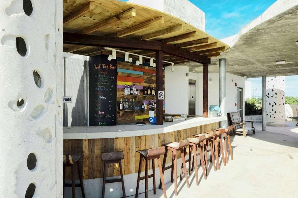 El Blok Hotel