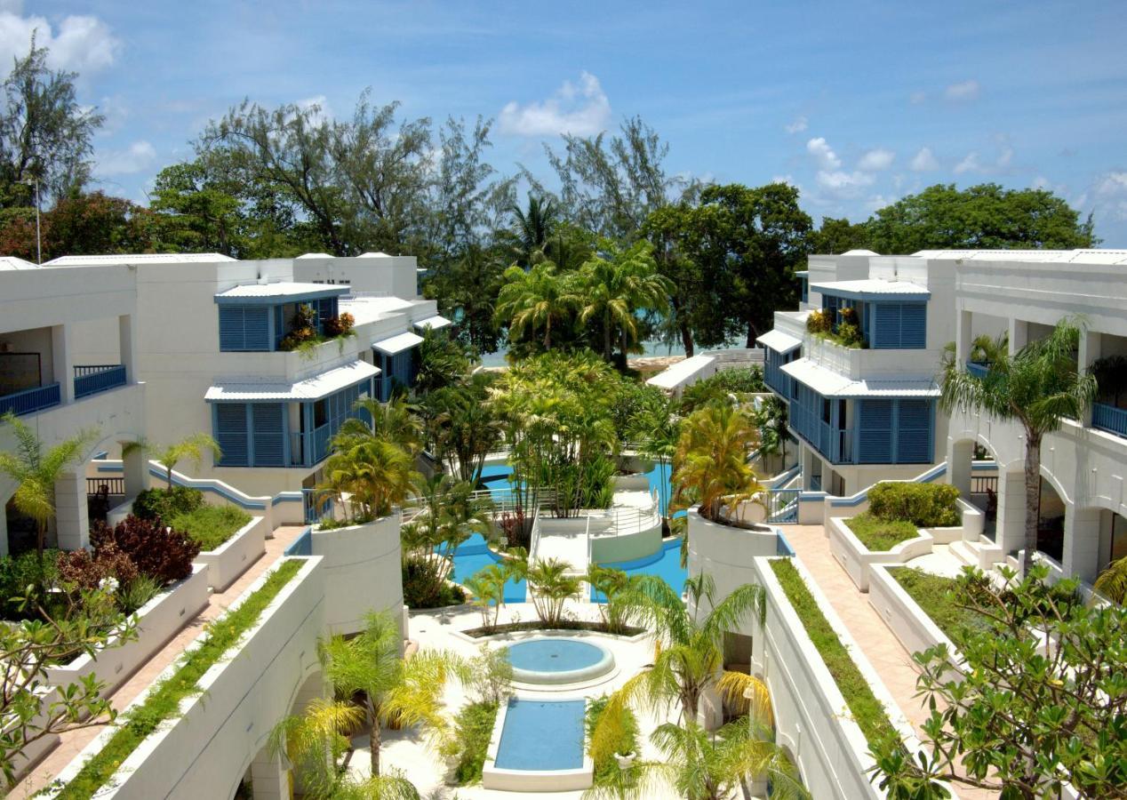 Savannah Club Hotel