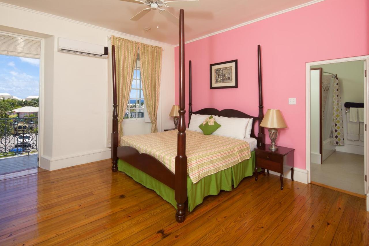 Hotel Savannah Club