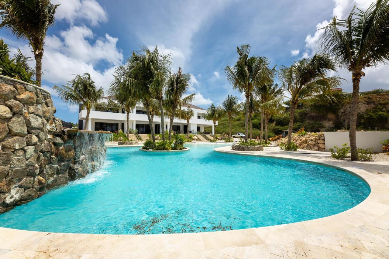The Reef - Blue Bay Golf & Willemstad