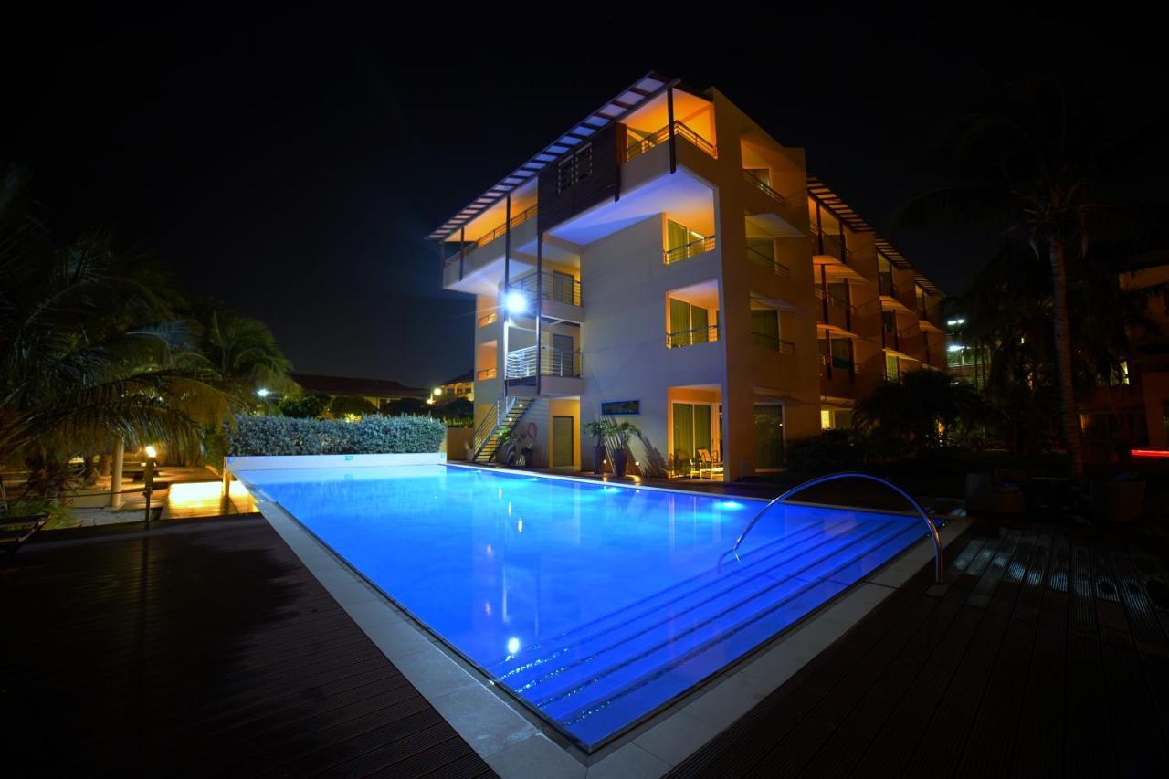 Resort Curacao Avila 4*