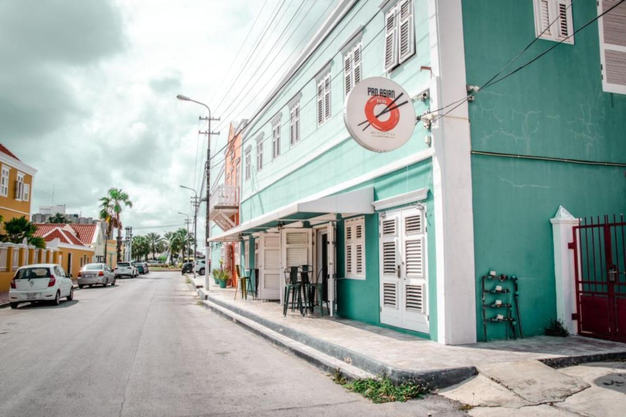 Bed & Bike Curacao Willemstad