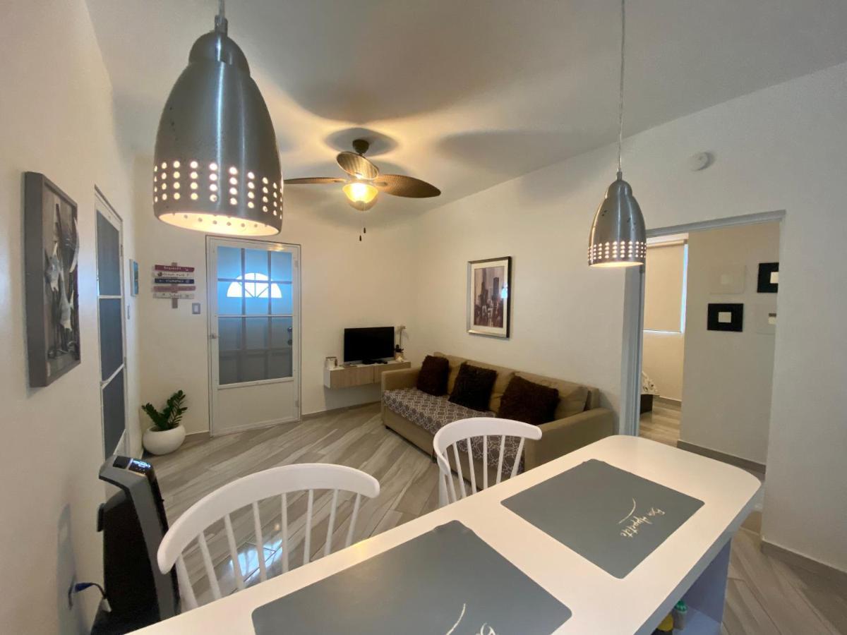 Walk To The 2min, Cozy, Boutique, Pool, Palmeras Del Mar Apartment