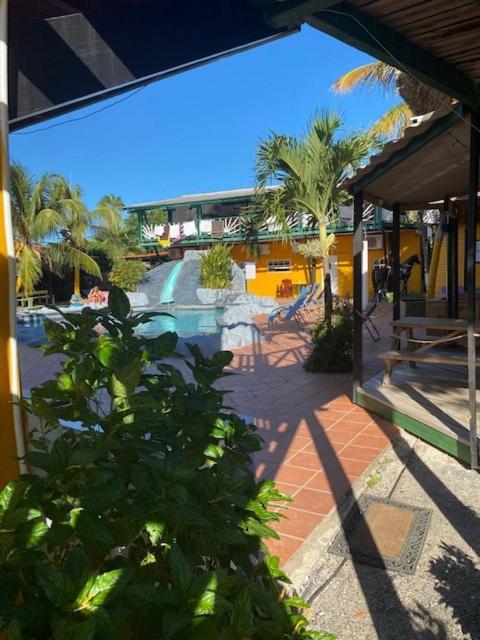 Rancho El Sobrino 3*